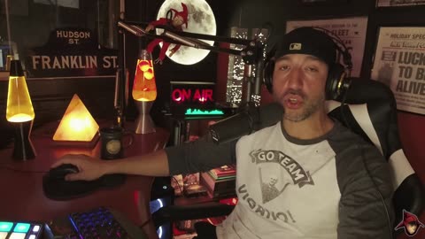 Mamdani's Women, Alien in the Mirror, FOOD STAMPS | Chris Knowles 10/28/25