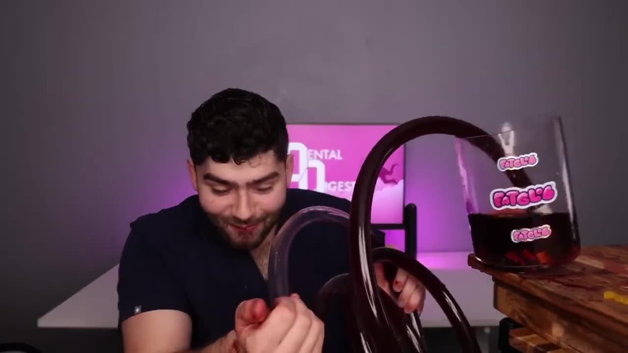 Do Valentine Emoji’s Cause Cavities !?