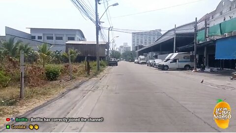 Walk to the front Soi