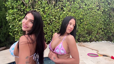 Emjayplayss with Rhyangalaxy Pool Day Hot Curvy Busty PAWG Rides Leaves Fans Speechless