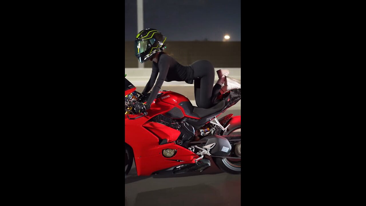 A gentle girl that can handle a beast