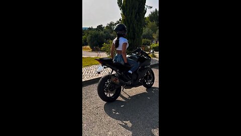 Thinking About U On My R7