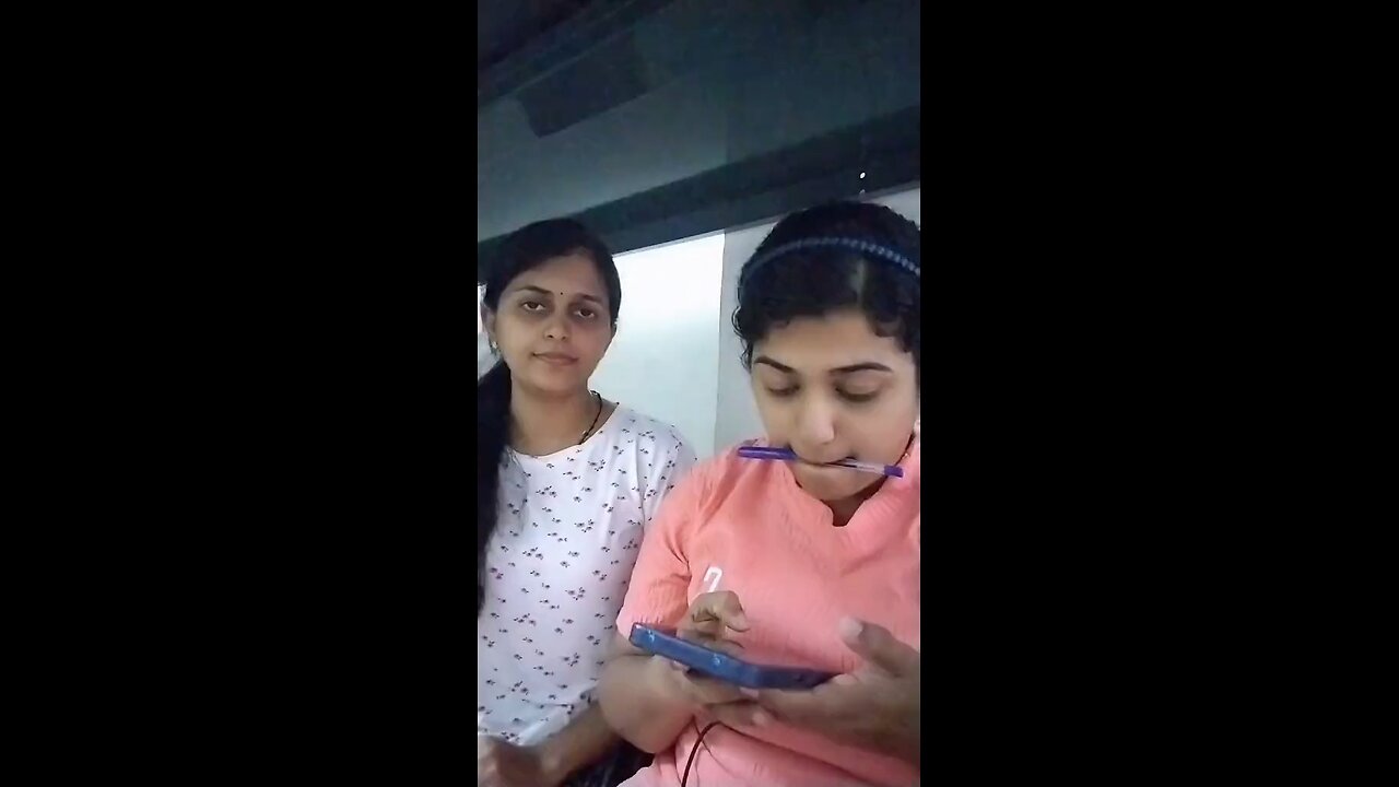 അപ്പുക്കുട്ടാ രണ്ടു സോഡാ ഇങ്ങു തന്നെ... 😇🤣🤣