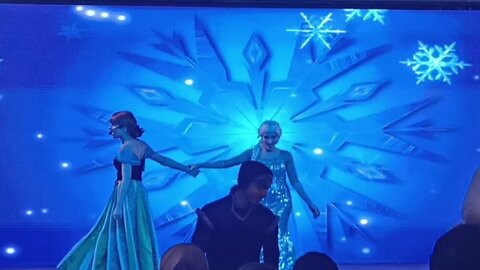 Frozen character | stage performance in one mall