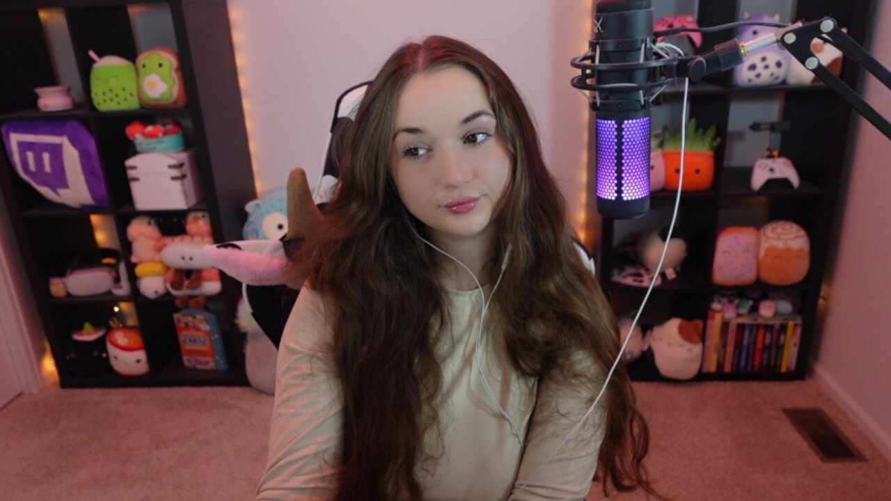 HAPPY THURSDAY !DISCORD