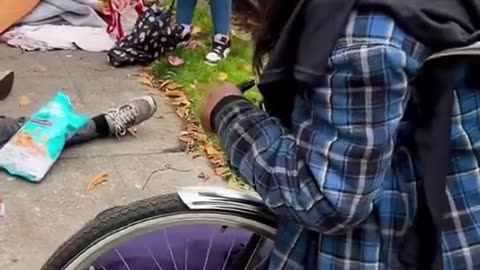 Badass mom at a local school interrupts a group of junkies doing narcotics in...