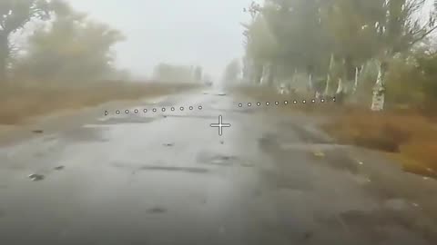 Ukrainian Soldiers Try to Leave Pokrovsk on Foot in Foggy Weather