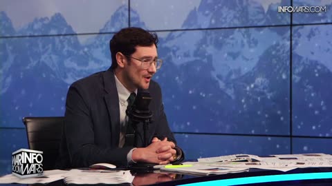 The War Room in Full HD for December 22, 2025.