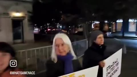 Brainwashed boomers are destroying this country 🤦‍♂️