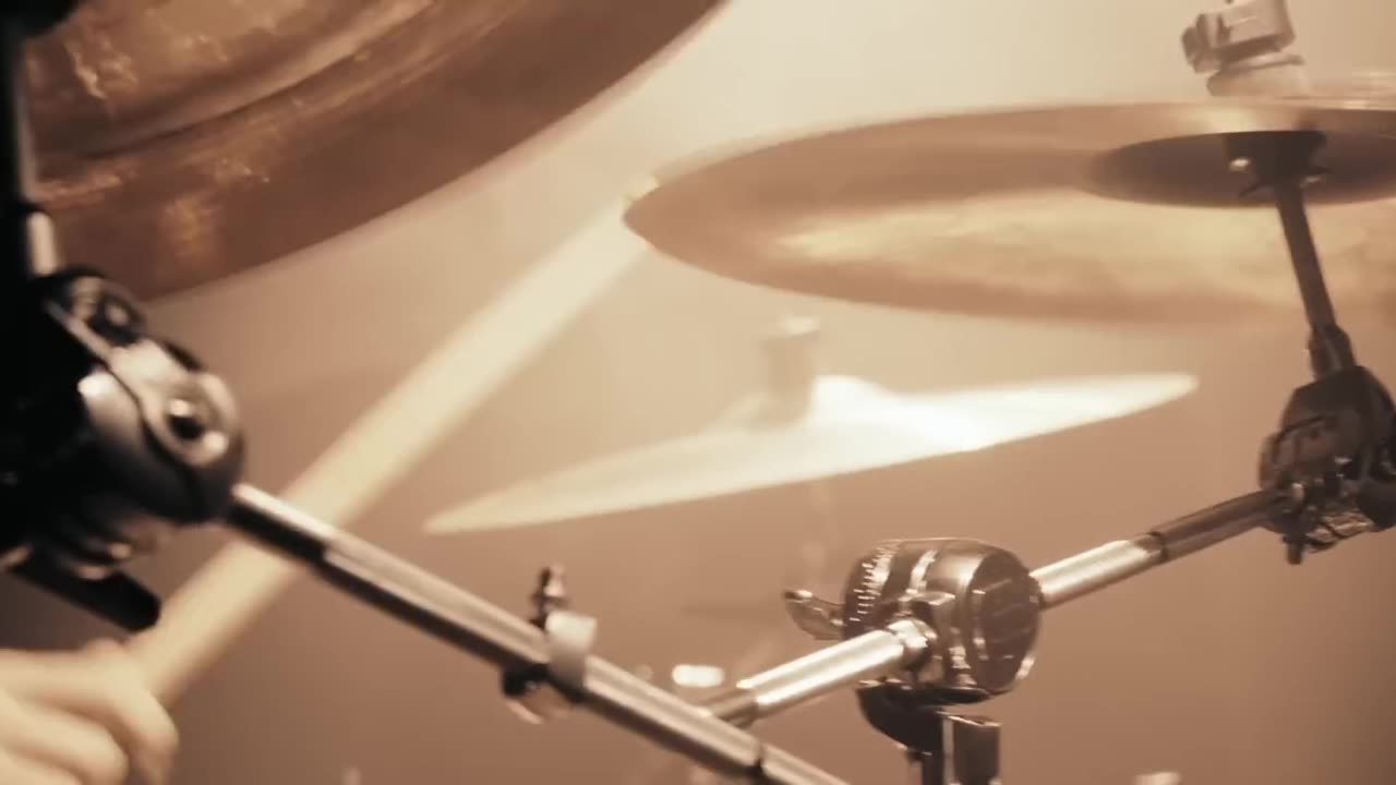 VLTIMAS - MISERERE ( OFFICIAL VIDEO )