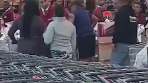 Supermarket employees in Massachusetts assaulted by hoodrats