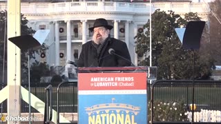 US Menorah lighting honors Bondi Beach victims as Hanukkah begins