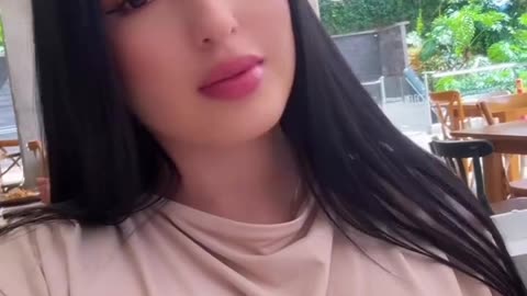 Beautiful girl 😍