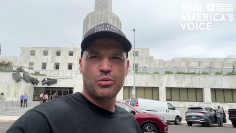 Ben Bergquam Lambasts Portland for Marxism but It's the Ugly Capital Building That Stands Out