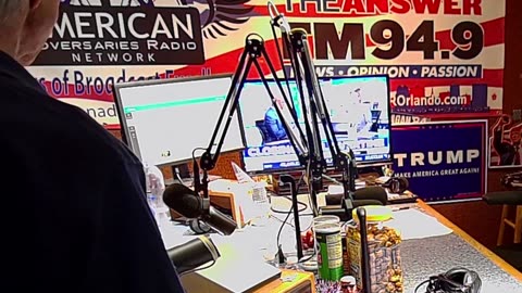 COMEY AND PEEKABOO SKATE - FOR NOW