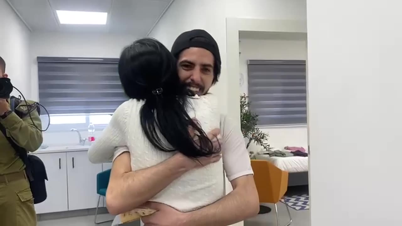Einav Tsengauer reunites with her son Matan