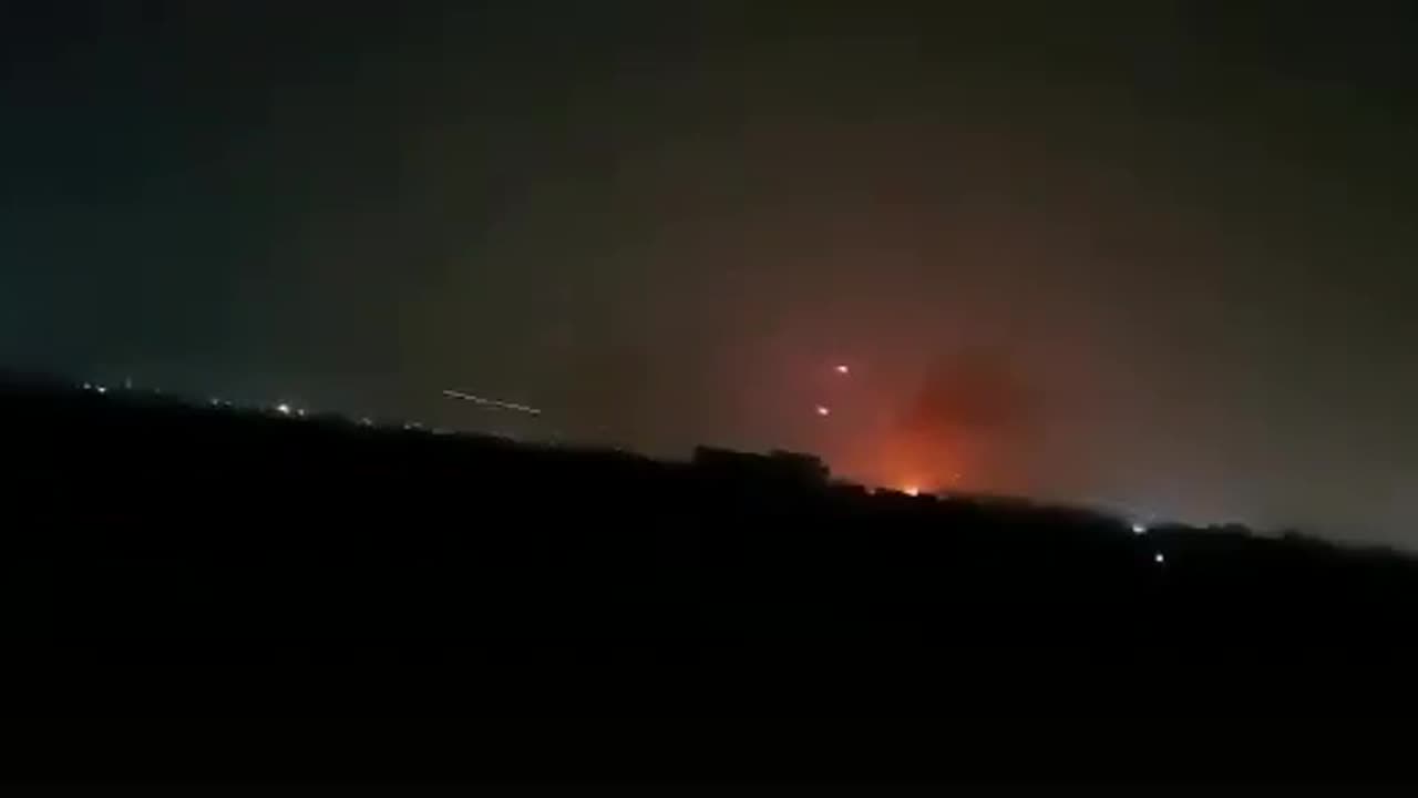 ⚔️ HEAVY CLASHES ERUPT IN NORTHERN SYRIA Intense fighting broke out tonight