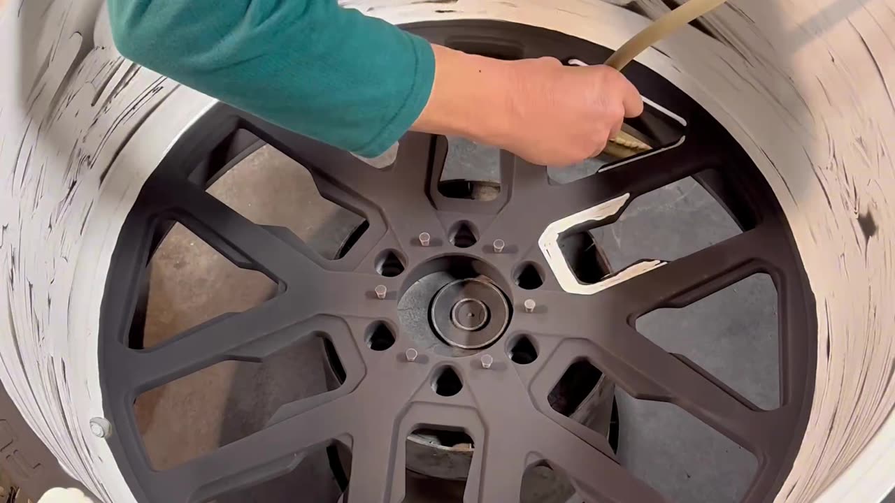 This Wheel Cost $1000 to Powder Coat