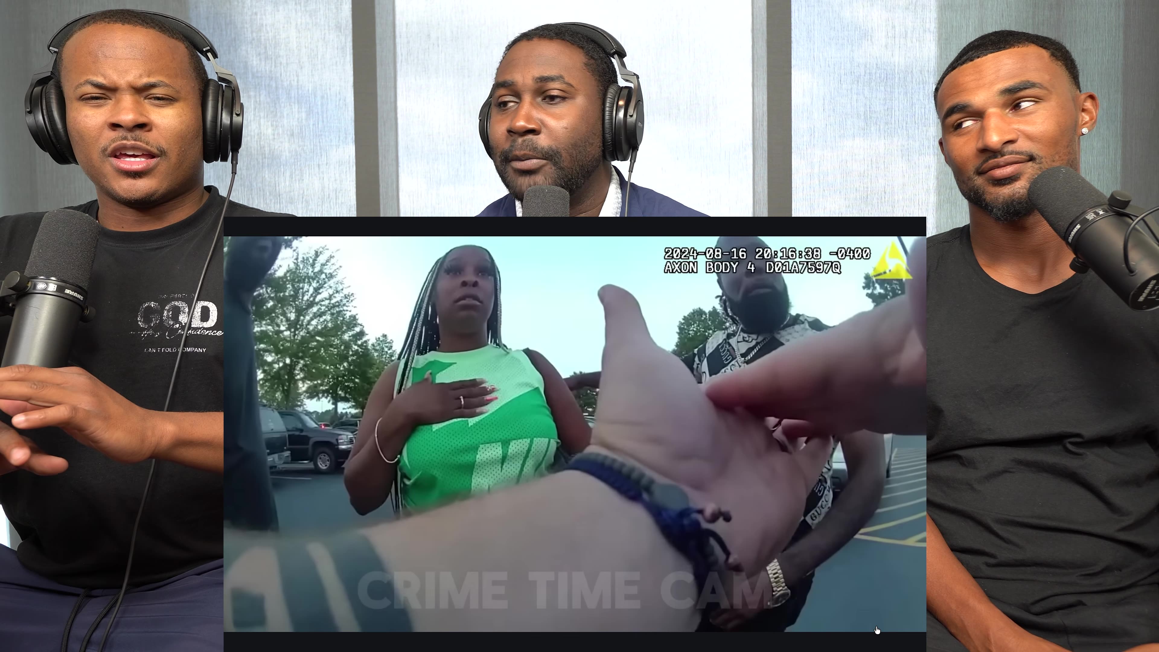Entitled Black Women Pick A FIGHT With The WRONG Customers! 🤯
