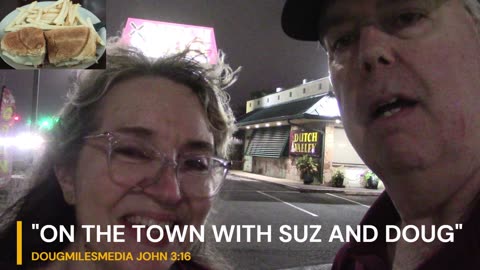 "On The Town with Suz and Doug" Review Dutch Valley Restaurant in Sarasota, Florida
