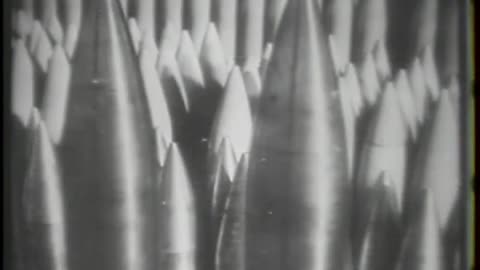 Volk Im Krieg - Volk Im Krieg - 242-100