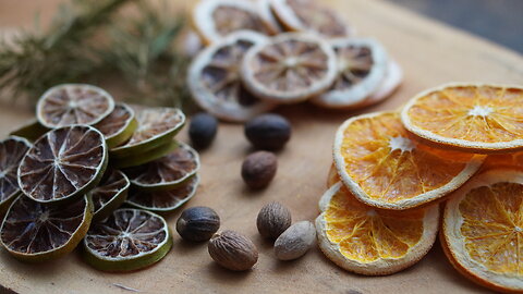 DIY Stovetop Potpourri: Citrus Perfection