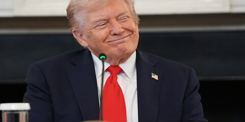 'Fake News' Trump Crushes ABC After Disgraceful Stephanopoulos Interview
			