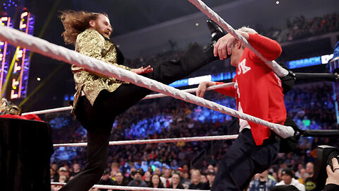 Sami Zayn executes a sneak attack on Johnny Knoxville: SmackDown, Feb. 25, 2022 @WWE