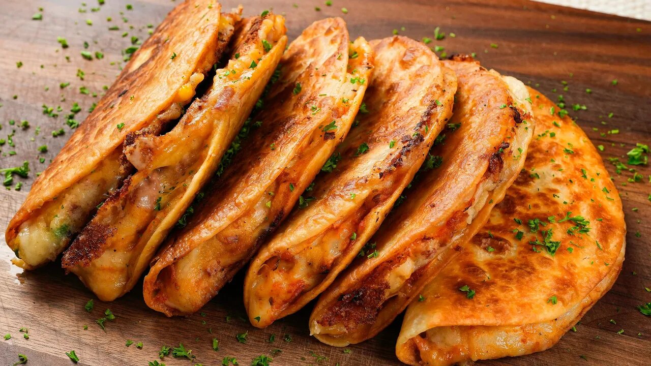 Crispy Potato Cheese Quesadilla | So Addictive, You Can’t Stop Eating!