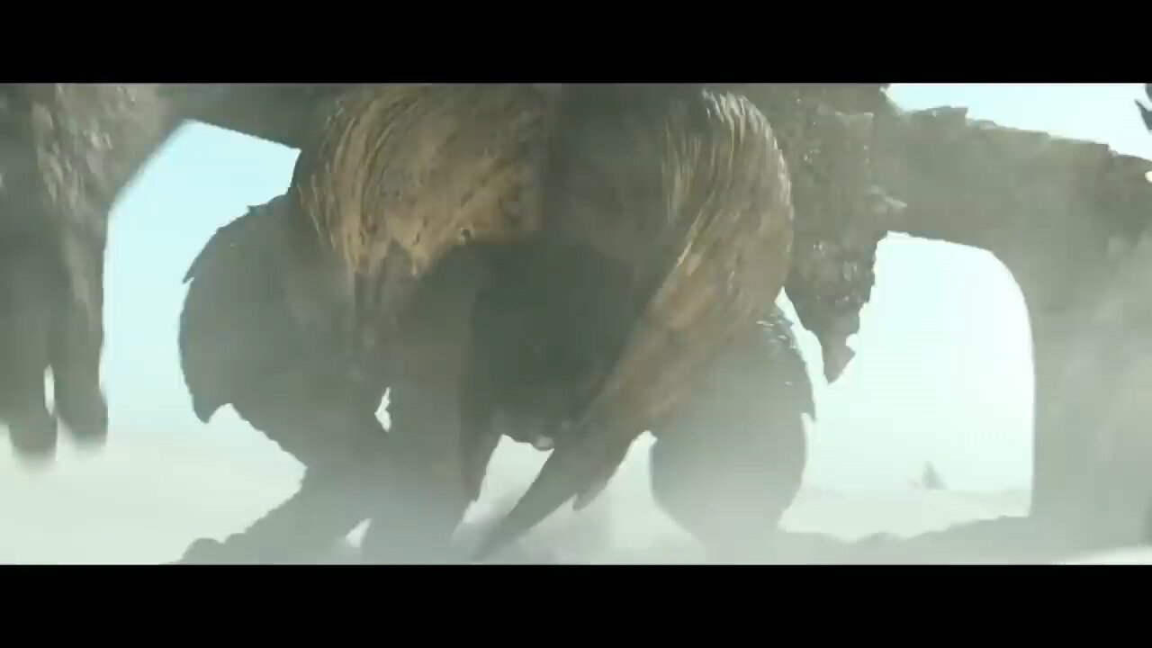 Another giant desert worm in a movie that_s not DUNE _ Monster Hunter _ Screenfinity(720P_HD).mp4