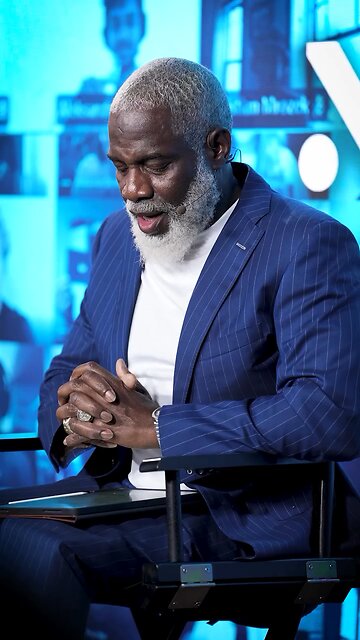 A wife is always Queen 👑