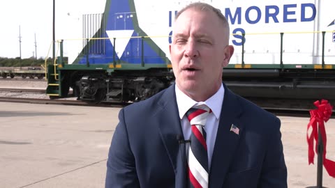 III Armored Corp and Fort Hood receive new electric locomotive