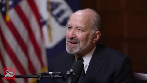 Howard Lutnick Says Former Neighbor Epstein Was ‘Greatest Blackmailer Ever’