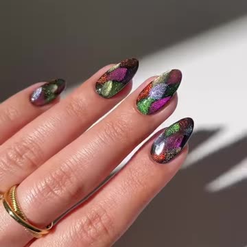 New Alchemy Cat Eye Gel Nail Polish Collection