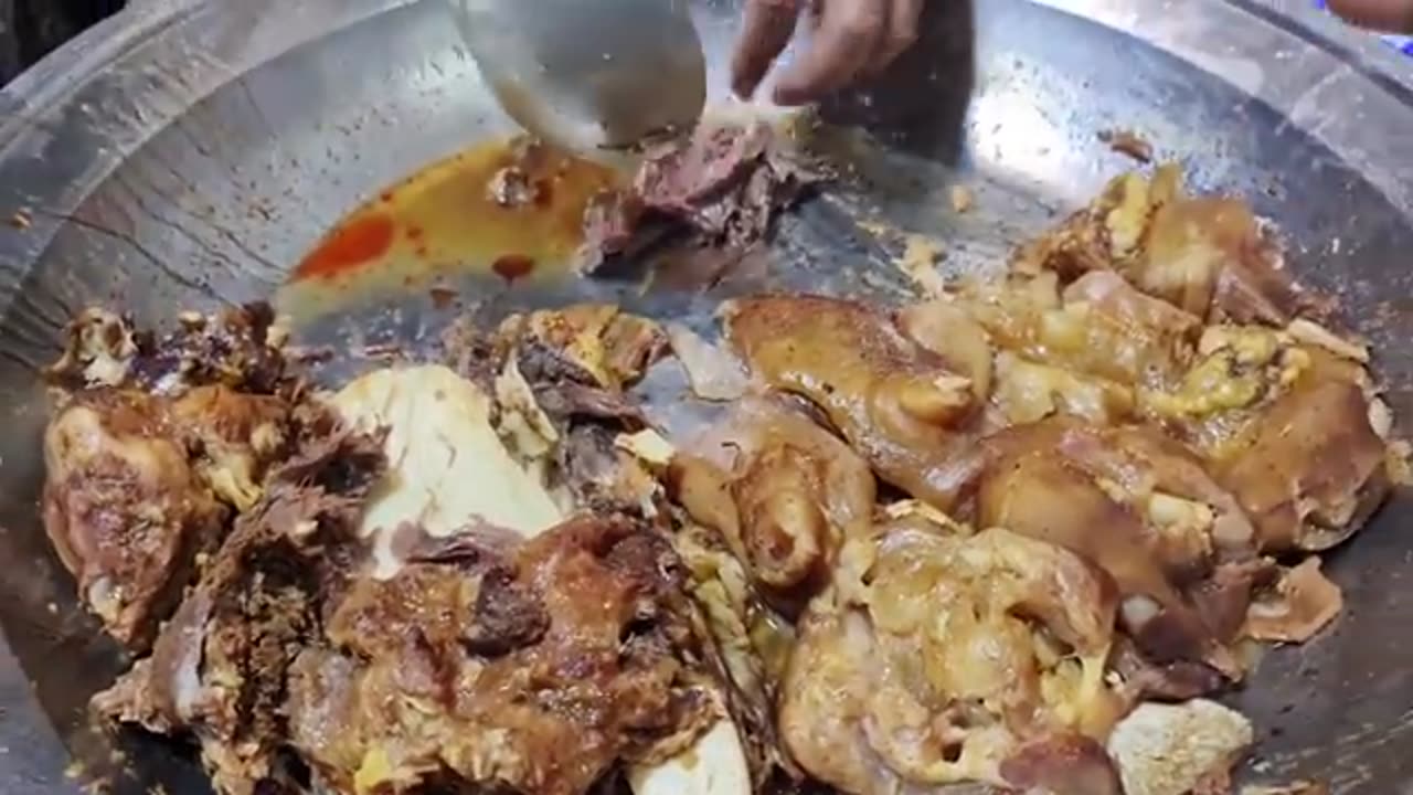 200 Kg Siri Paye Recipe in Peshawar Head and Legs Fry Pakistan Street Food پشاور کےمشہور سری پائے