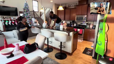 Donn and Decia EATING MY MAN’S CHICKEN WINGS 🍗 & ONLY LEAVING HIM Three He Was In Shock