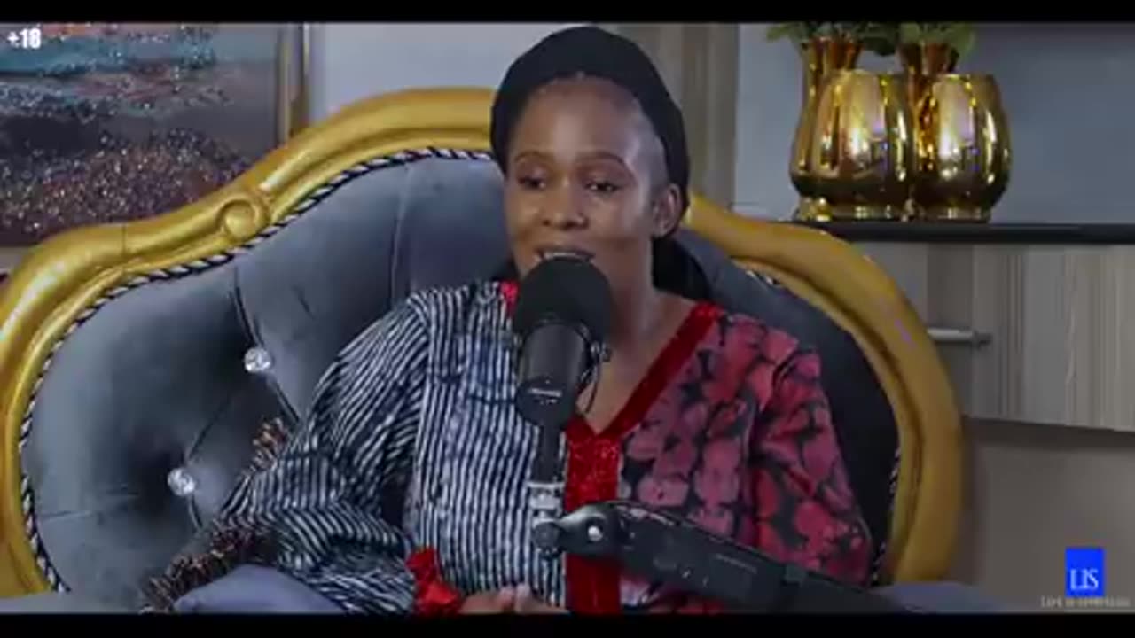 Erica's Testimonies, Sirens and Hybrids