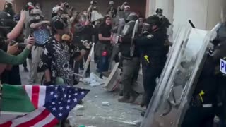 Mexicans attack LA police