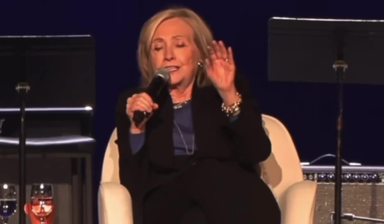 🟢 Hillary Clinton Has Absolutely DELUSIONAL New Dream
