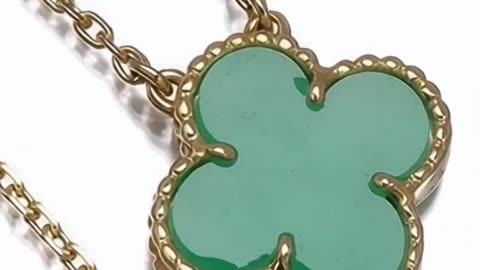 Van Cleef & Arpels Chalcedony Vintage Alhambra Necklace