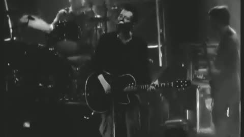 Radiohead - Let Down [Live] HD - Hammerstein Ballroom (1997)