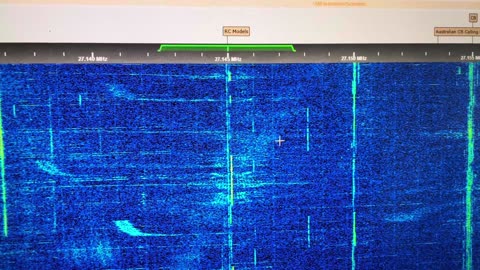 27.92125 - UK FM CB Channel 33 Heard In USA PNI HP 82 Handheld CB Radio - 25 Feb