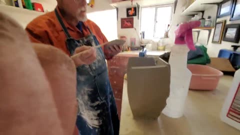 121924 TSCotMGL Ceramics with Ed! Vase construction PART 3