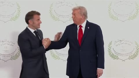 🇫🇷😅🇺🇸