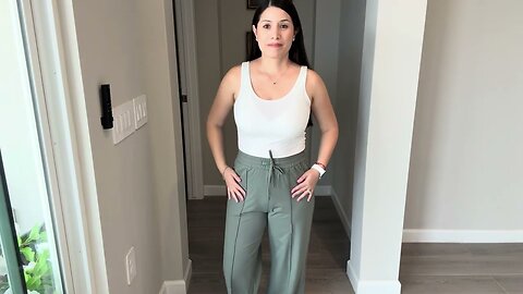 Soft and comfortable sweatpants 