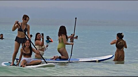 Have Fun Enjoying Sunny Weather at the Beach on October 27, 2025