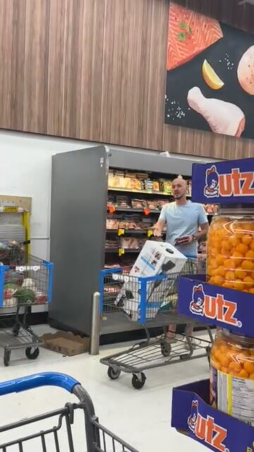 Leaving Stuff in Peoples Cart Prank