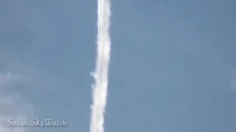 Former pilot exposes chemtrail spraying