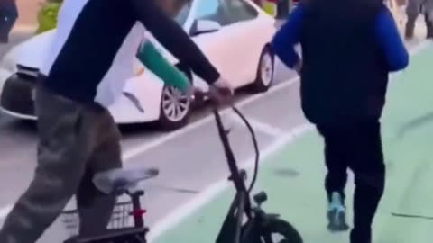 No Kings Trantifa assaulted a Trump supporter over the weekend.