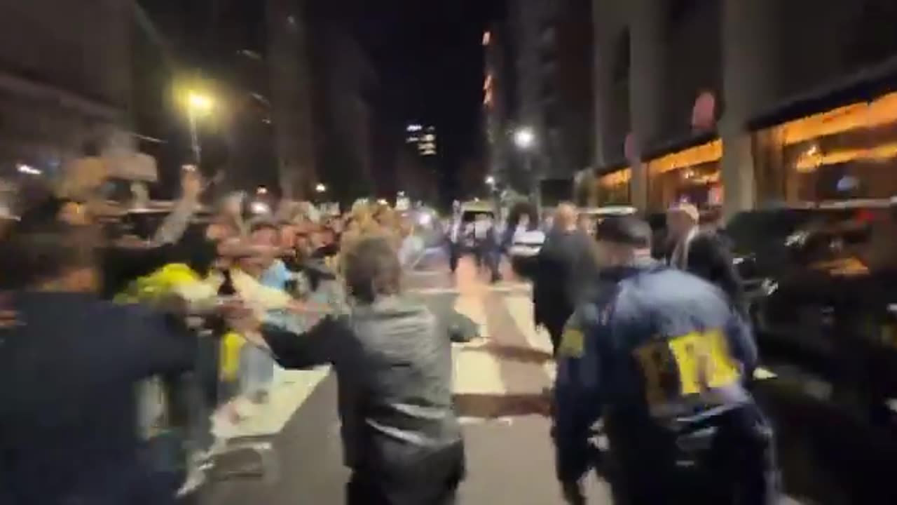 Huge electoral victory for Javier Milei in the midterm elections.